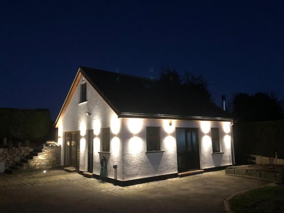 Country Cottage Close To The City. ニューリー エクステリア 写真