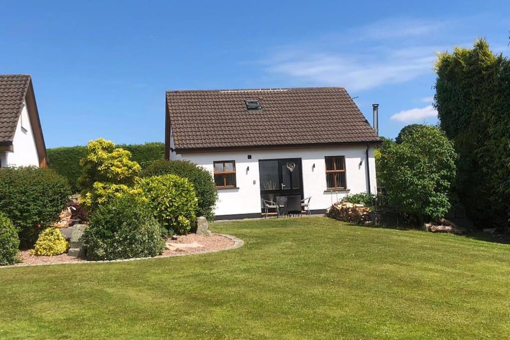 Country Cottage Close To The City. ニューリー エクステリア 写真